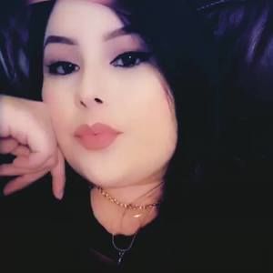 Meet your Posher, Angie